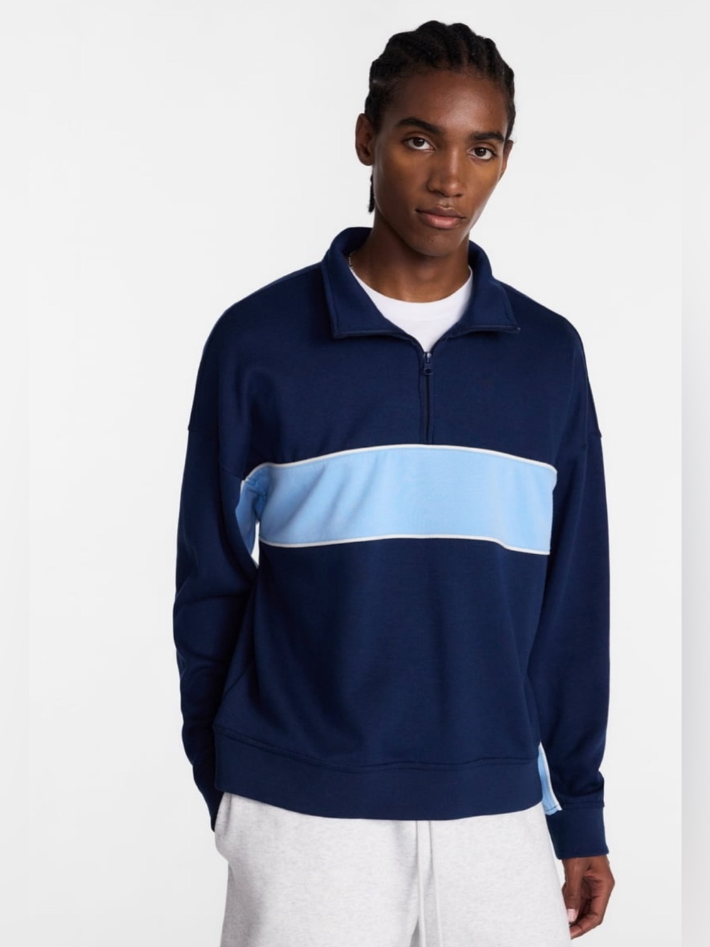 No Boundaries Men's Quarter Zip SweatShirt size Small NWT